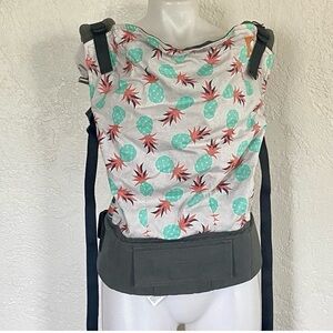 GUC Tula Toddler Carrier 25-50 lbs Tropical Pineapple Print